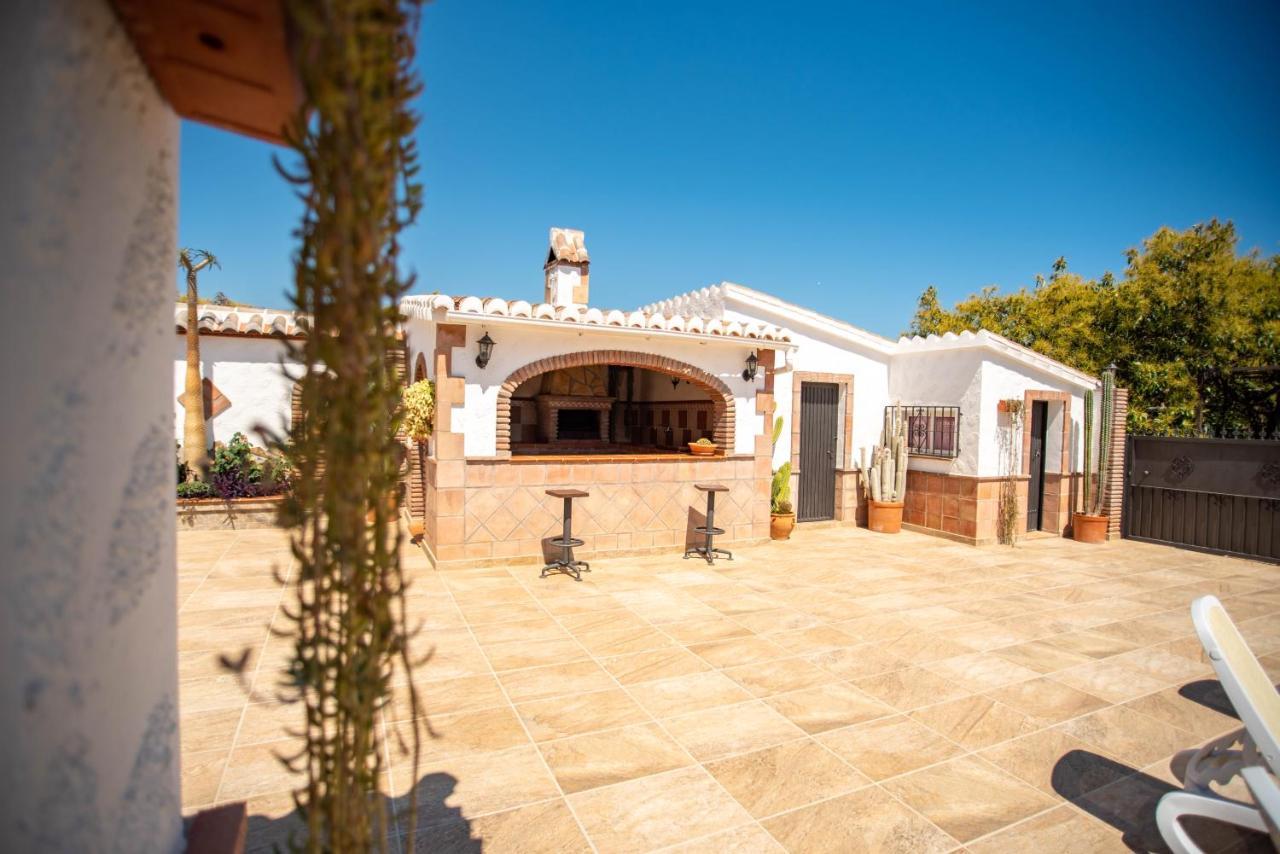 Casa Rural En Nerja Villa Ruisol By Centrall Alquileres Turisticos Ngoại thất bức ảnh