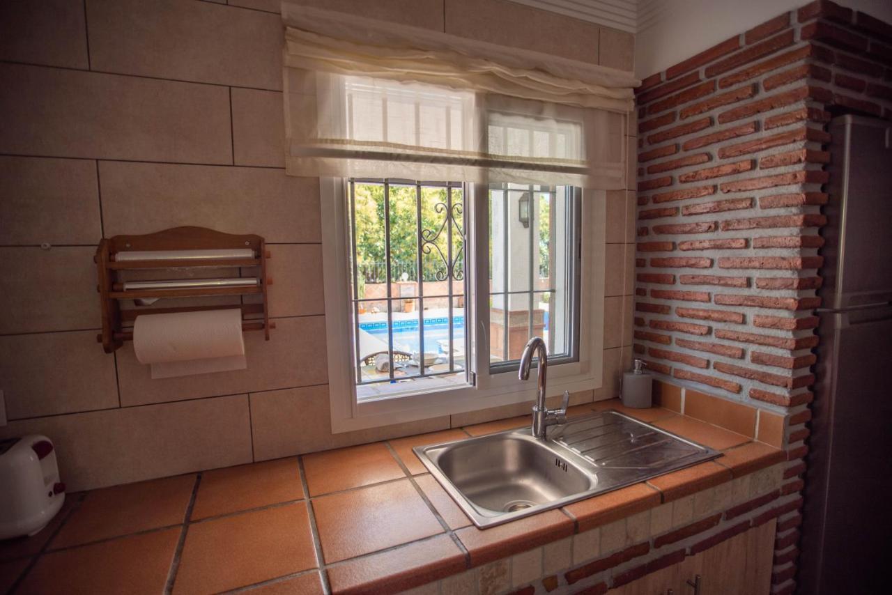 Casa Rural En Nerja Villa Ruisol By Centrall Alquileres Turisticos Ngoại thất bức ảnh